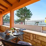 Rita By Interhome Umago