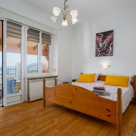 Rita By Interhome * Umag